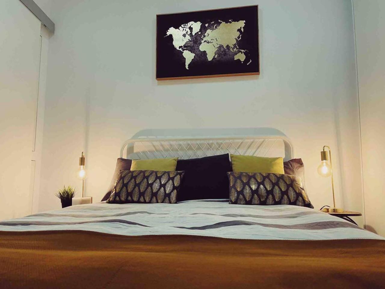 Terreiro Inn Cosy Apartment Lisbona Esterno foto