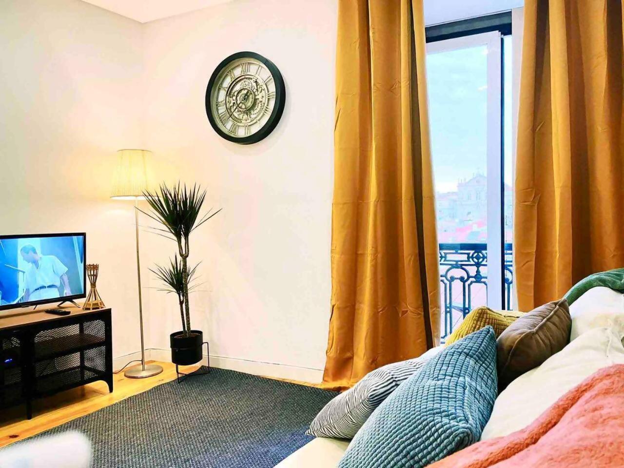 Terreiro Inn Cosy Apartment Lisbona Esterno foto